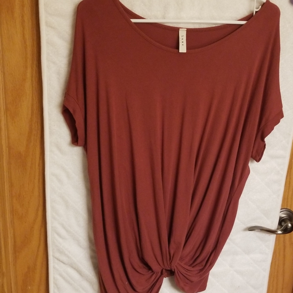 💜 Knotted drape fit shirt💕